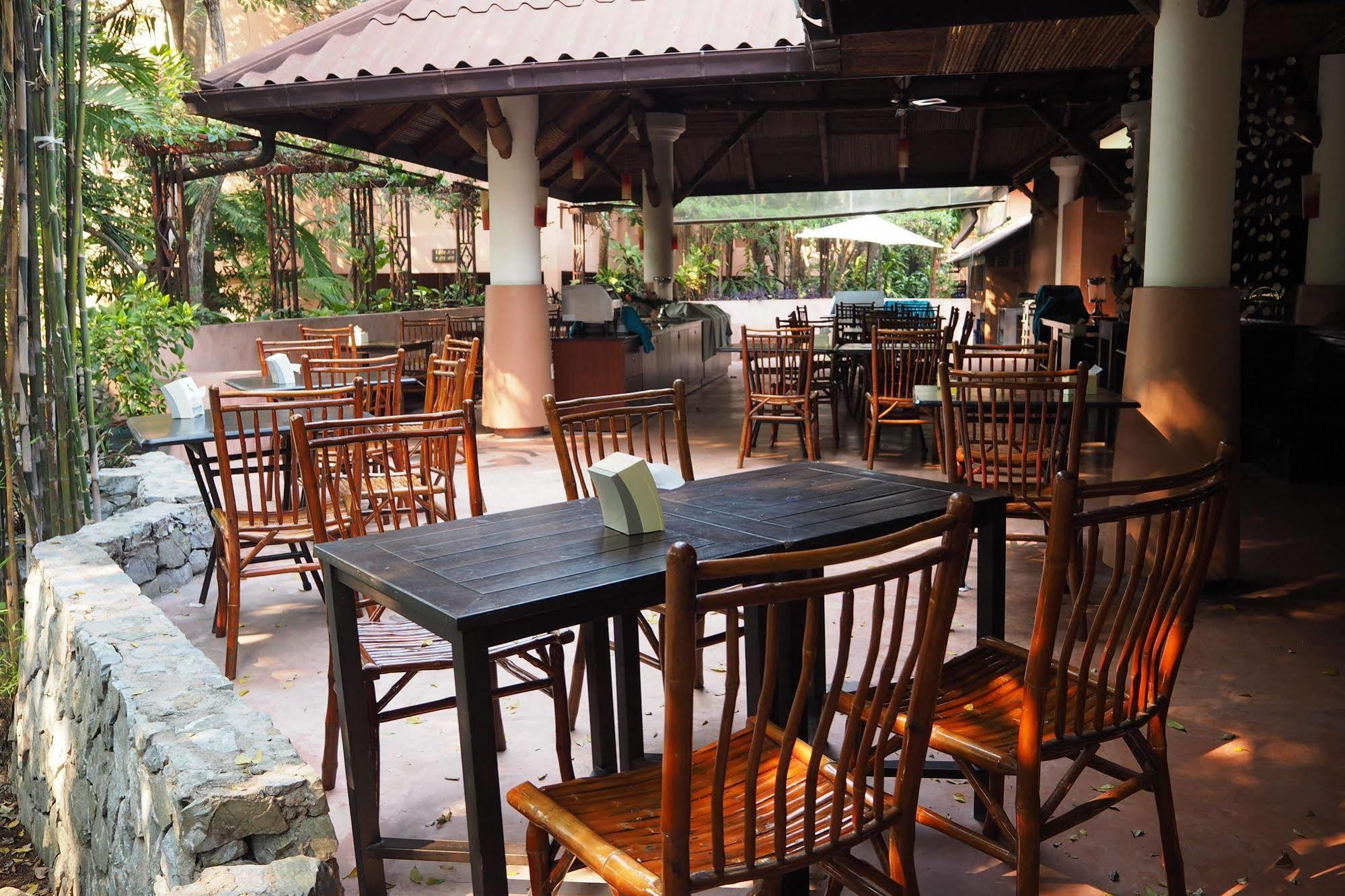 Loma Resort & Spa Pattaya Ngoại thất bức ảnh