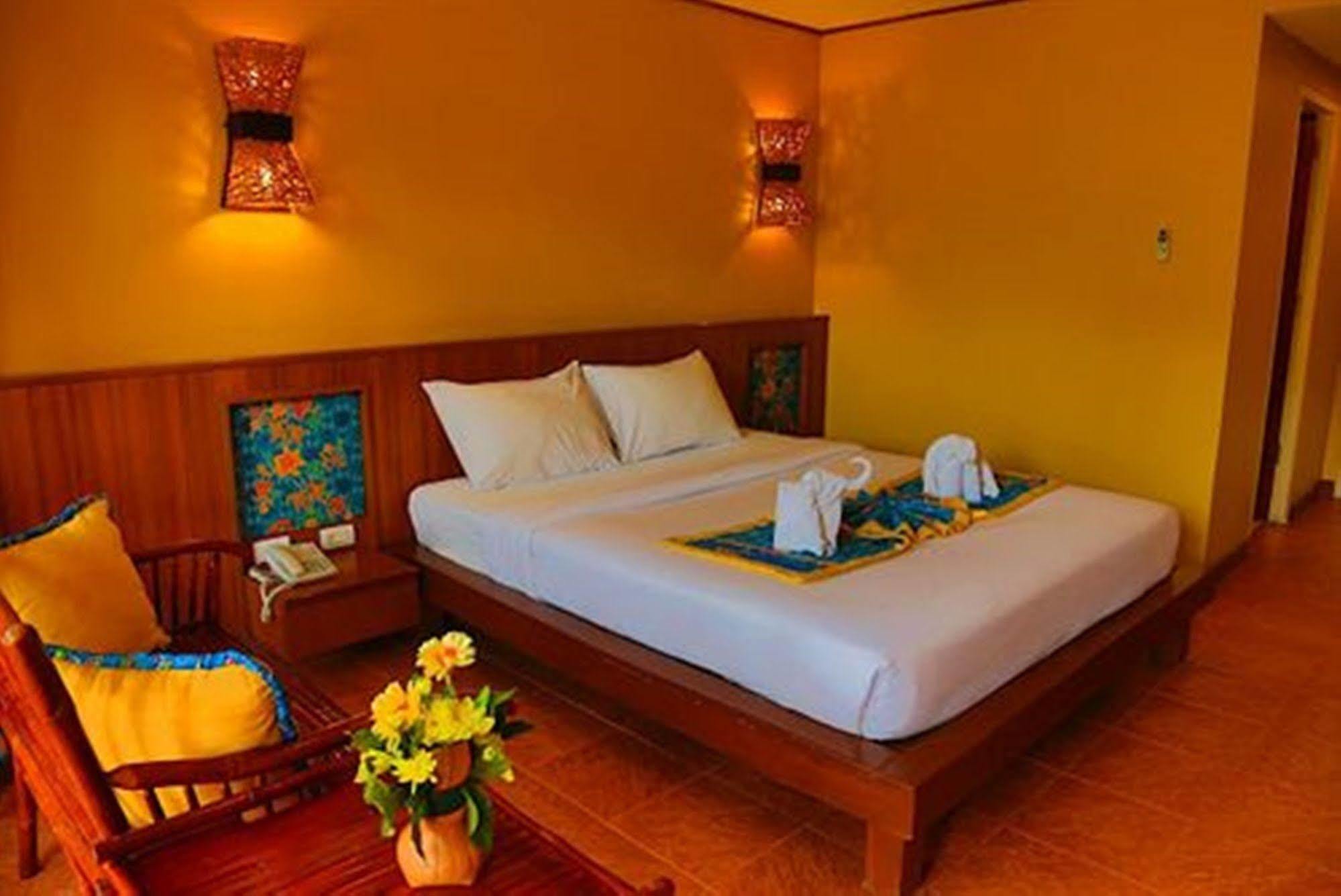 Loma Resort & Spa Pattaya Ngoại thất bức ảnh