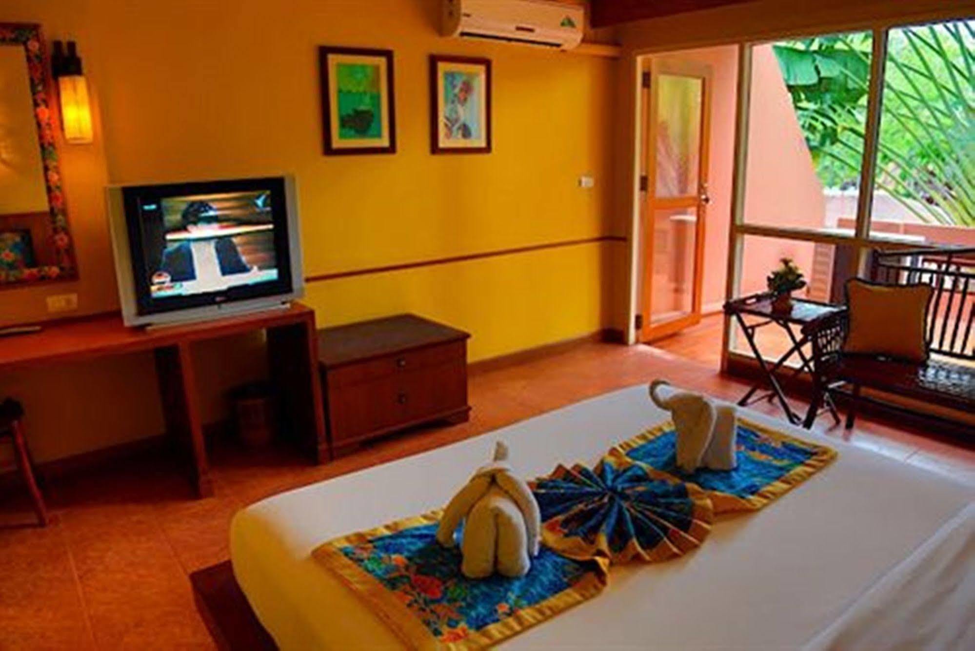 Loma Resort & Spa Pattaya Ngoại thất bức ảnh
